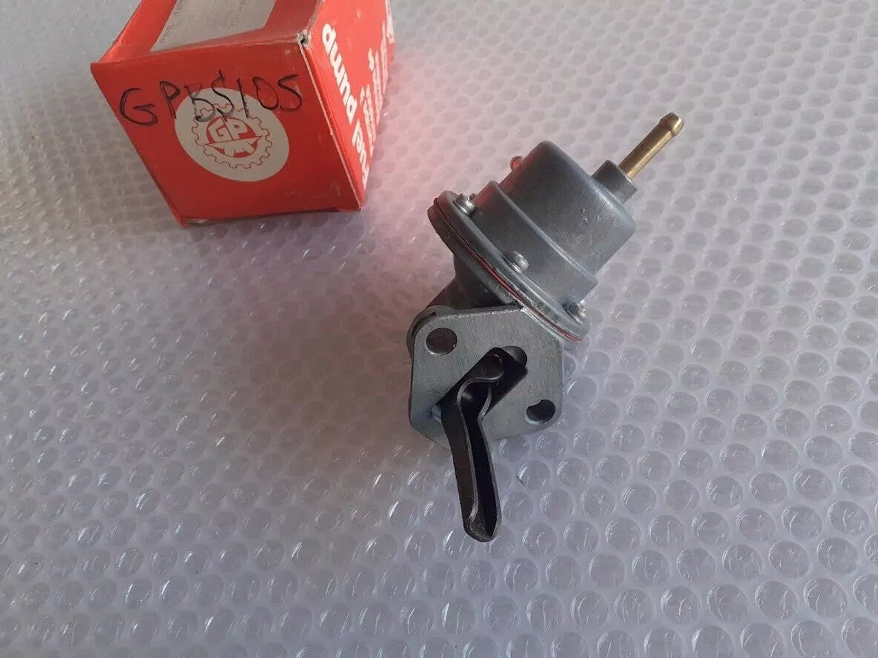 Fuel Pump fits Audi 80 100 Coupe Volkswagen Passat Golf 1 Jetta PBS105 View Upper