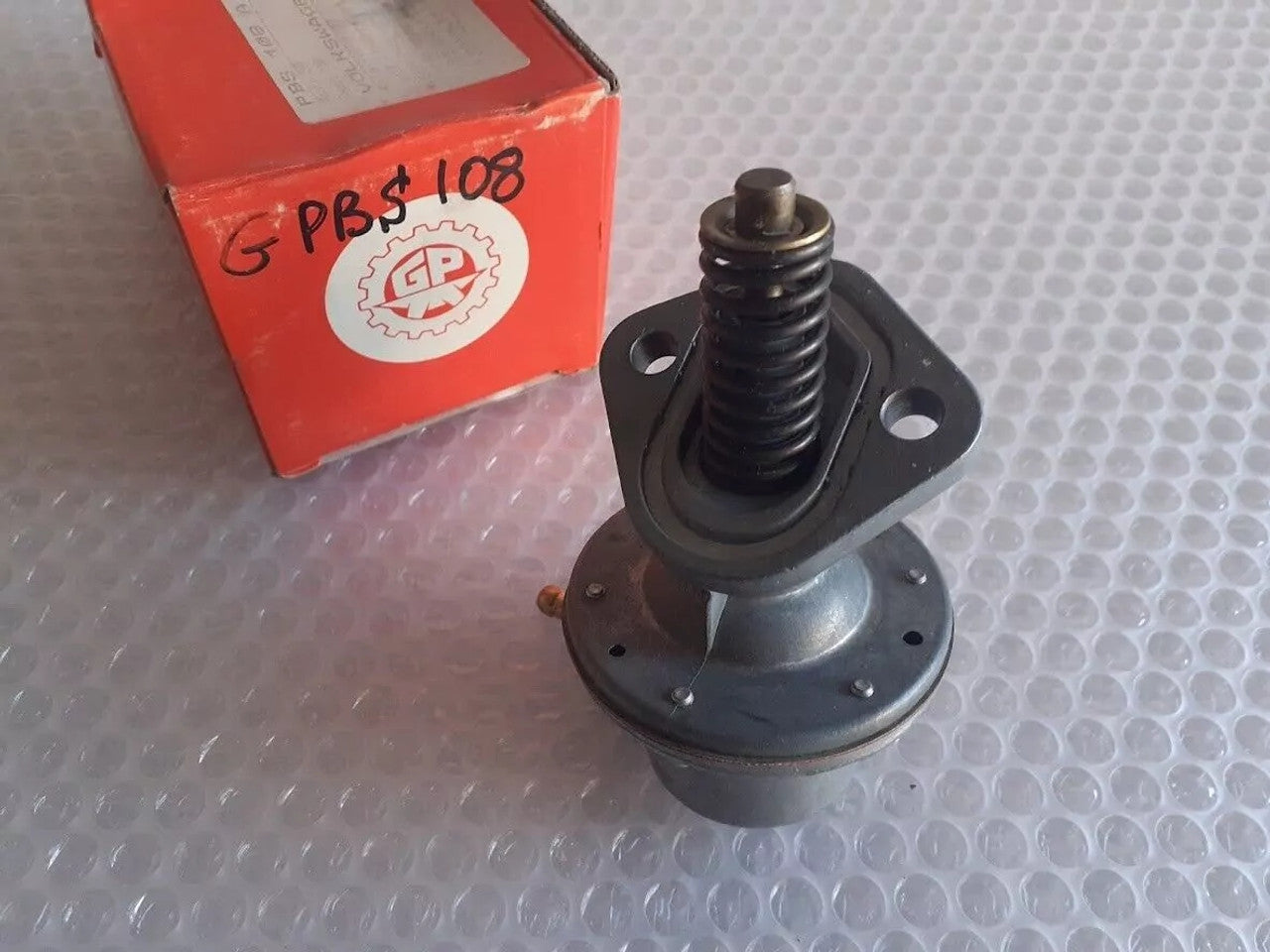 Fuel Pump fits Audi 50 80 Volkswagen Polo Golf PBS108 View Rear