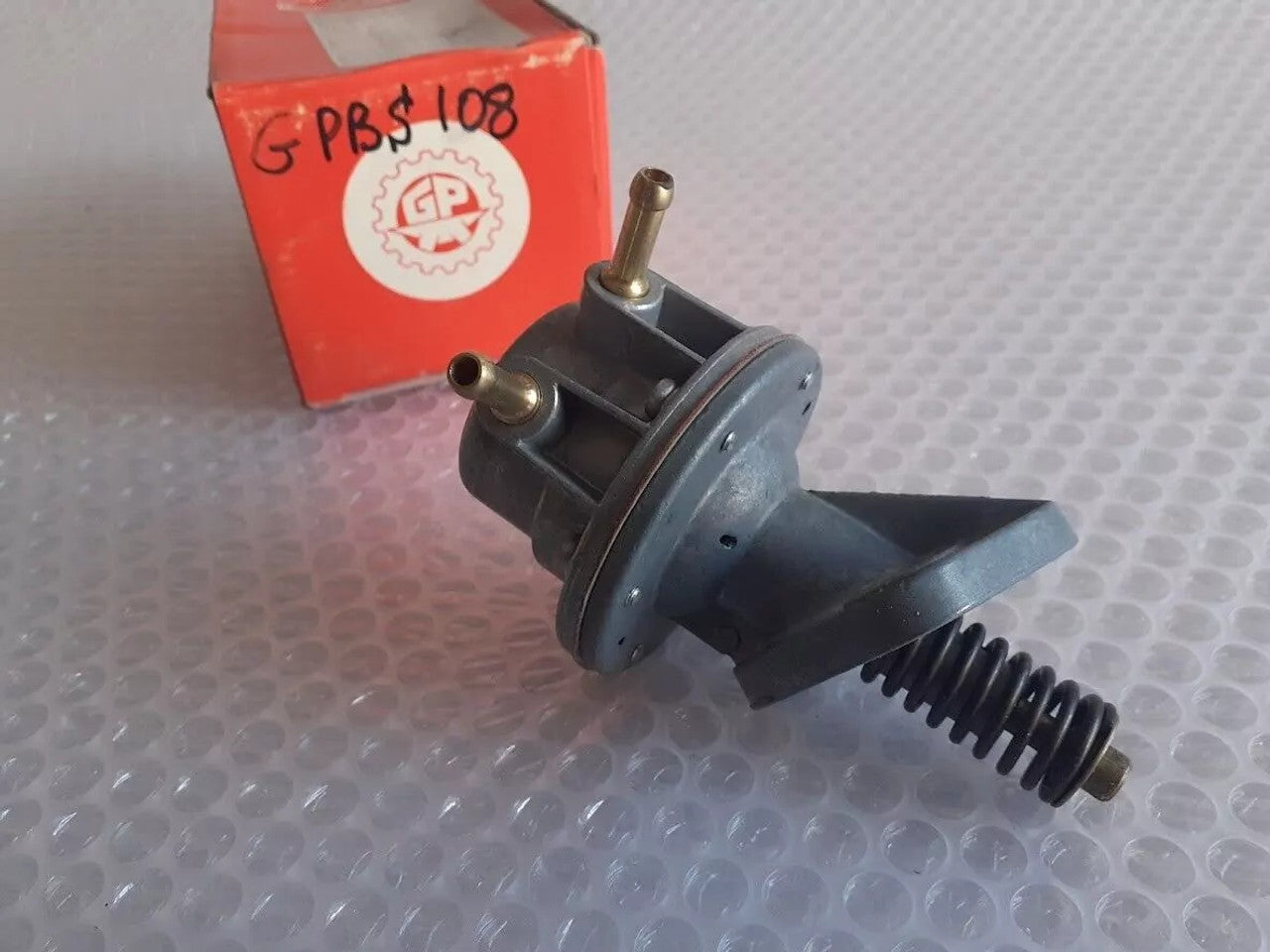 Fuel Pump fits Audi 50 80 Volkswagen Polo Golf PBS108 View Right