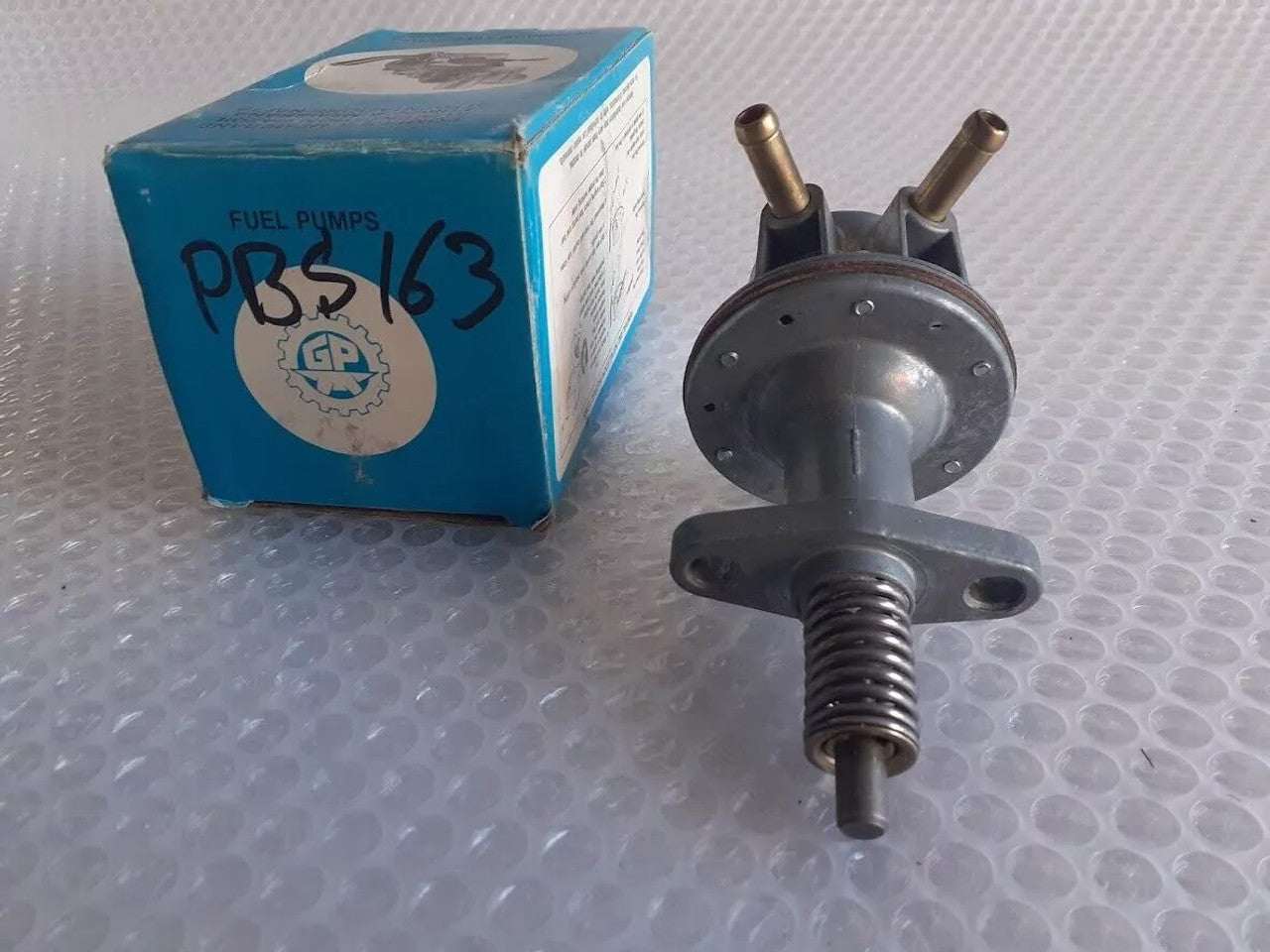 Fuel Pump fits Bedford Blitz CF Van Opel Rekord D Diesel PBS163 View Rear