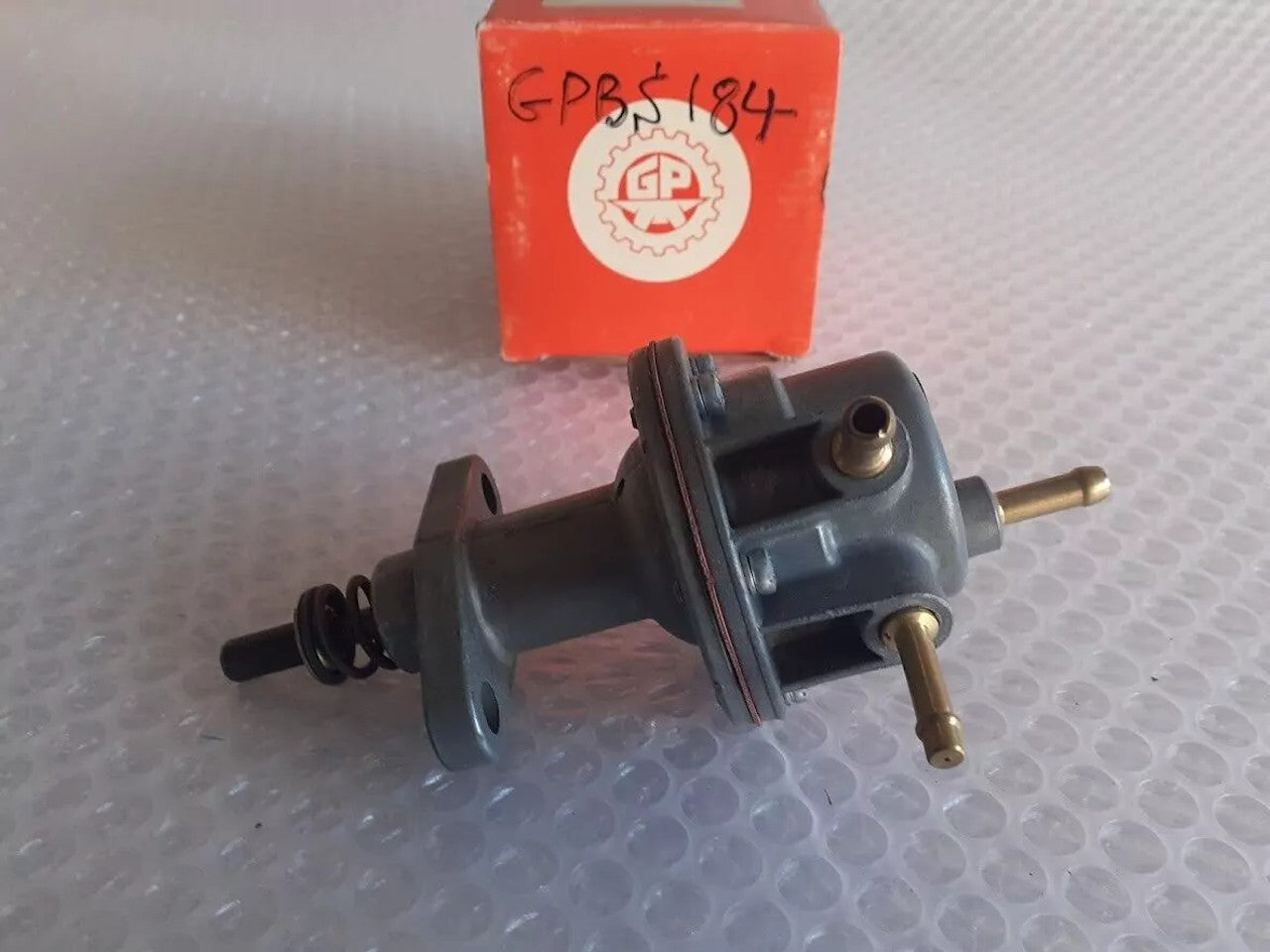Fuel Pump fits Renault R12 R15 R16 R20 PBS184 View Rear