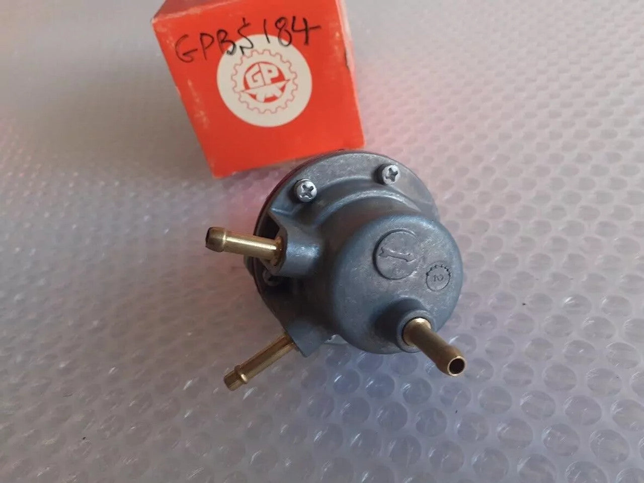 Fuel Pump fits Renault R12 R15 R16 R20 PBS184 View Left