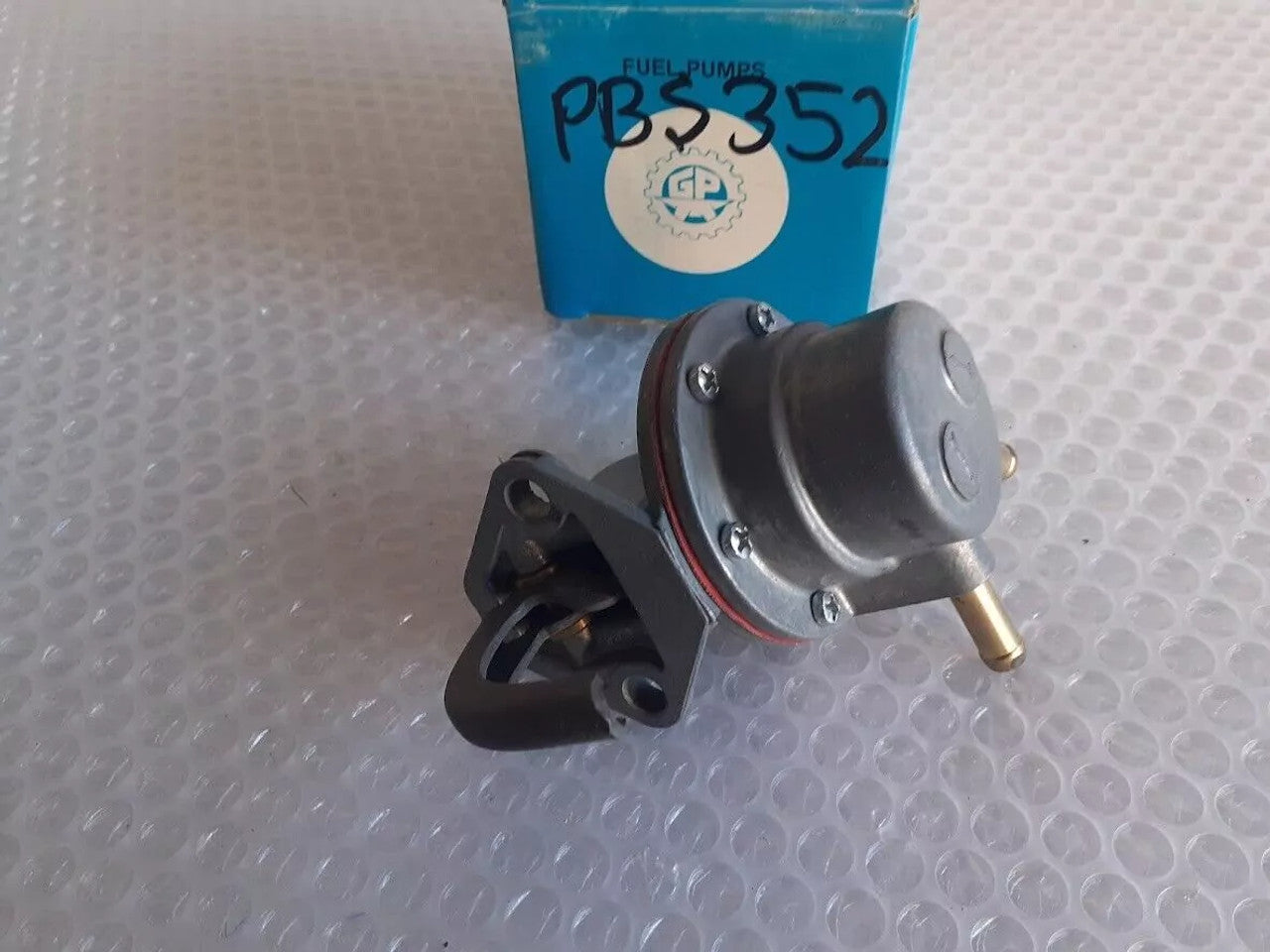 Fuel Pump fits Triumph Dolomite Sprint Saab 99 7990045 PBS352 View Rear