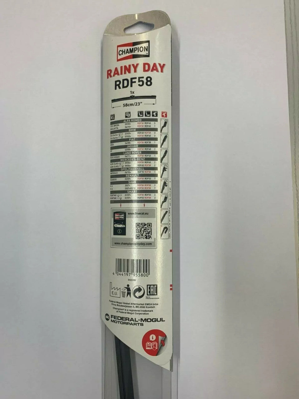 Champion Rainy Day Flat Wiper Blade 58cm 580mm 23 inches with Spoiler RDF58/B01 View Left