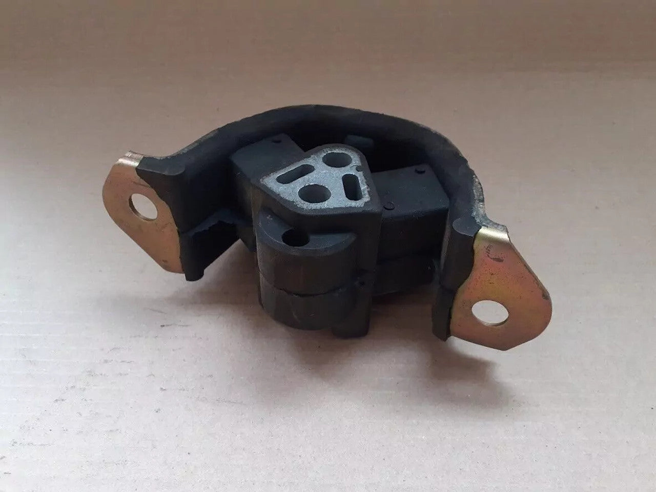 Engine Mount Right fits Opel Vauxhall Calibra Vectra A Kadett E Astra F S684291 View Rear