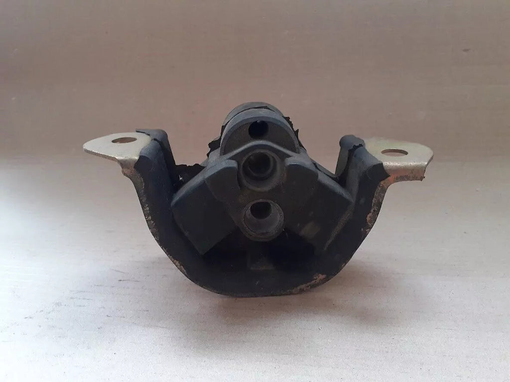Engine Mount Right fits Opel Vauxhall Calibra Vectra A Kadett E Astra F S684291 View Right