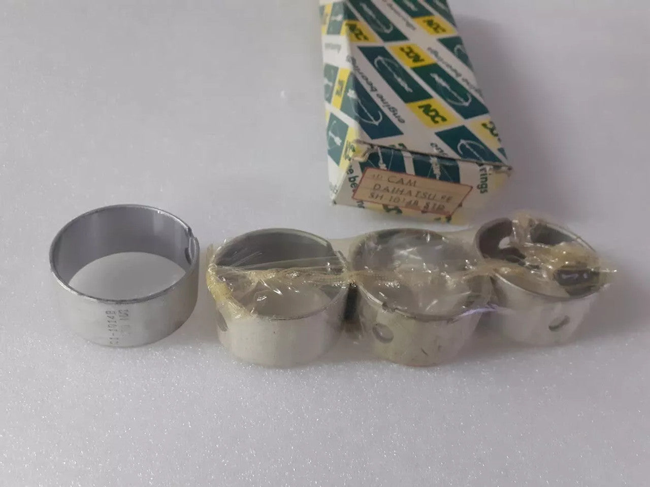 Camshaft Bearing Set fits Daihatsu FE engine SH1014 View Front