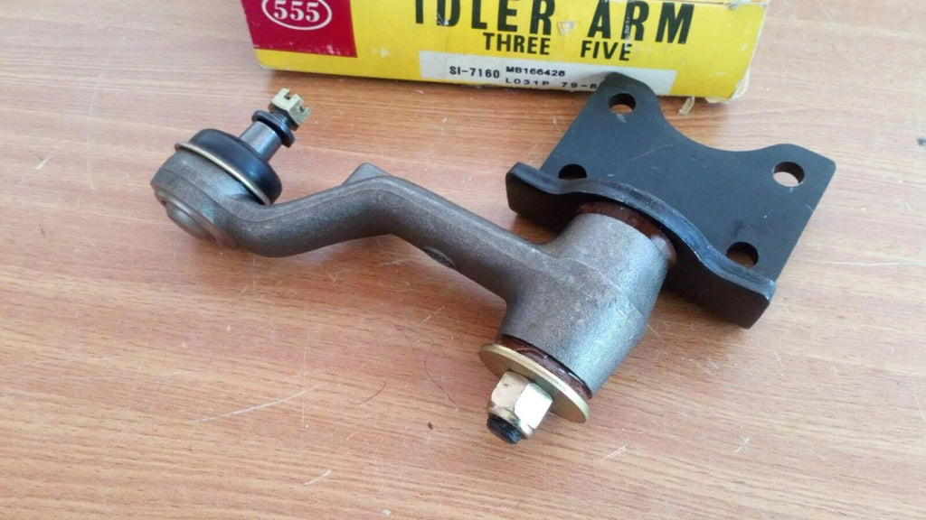Idler Arm RHD fits Mitsubishi L300 Delica LO MB166428 SI-7160 View Front