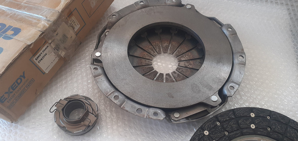 Clutch Kit fits Toyota Land Cruiser Prado KDJ90 KDJ120 KDJ125 1KDFTV 5 Speed D4D TYK2219 View Left