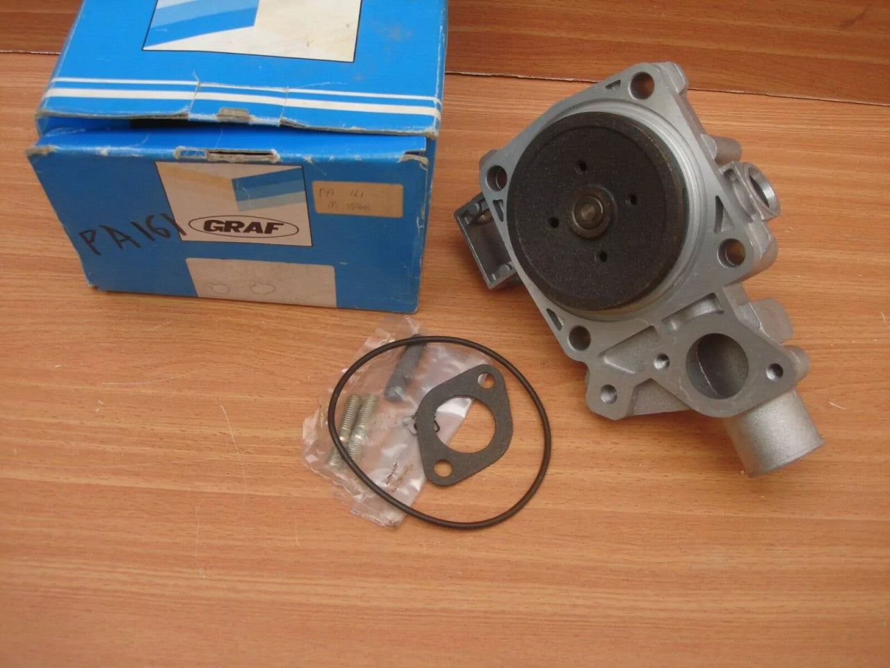 Water Pump fits Fiat 131 Familiare Panorama Argenta Diesel W-PA-161 View Rear