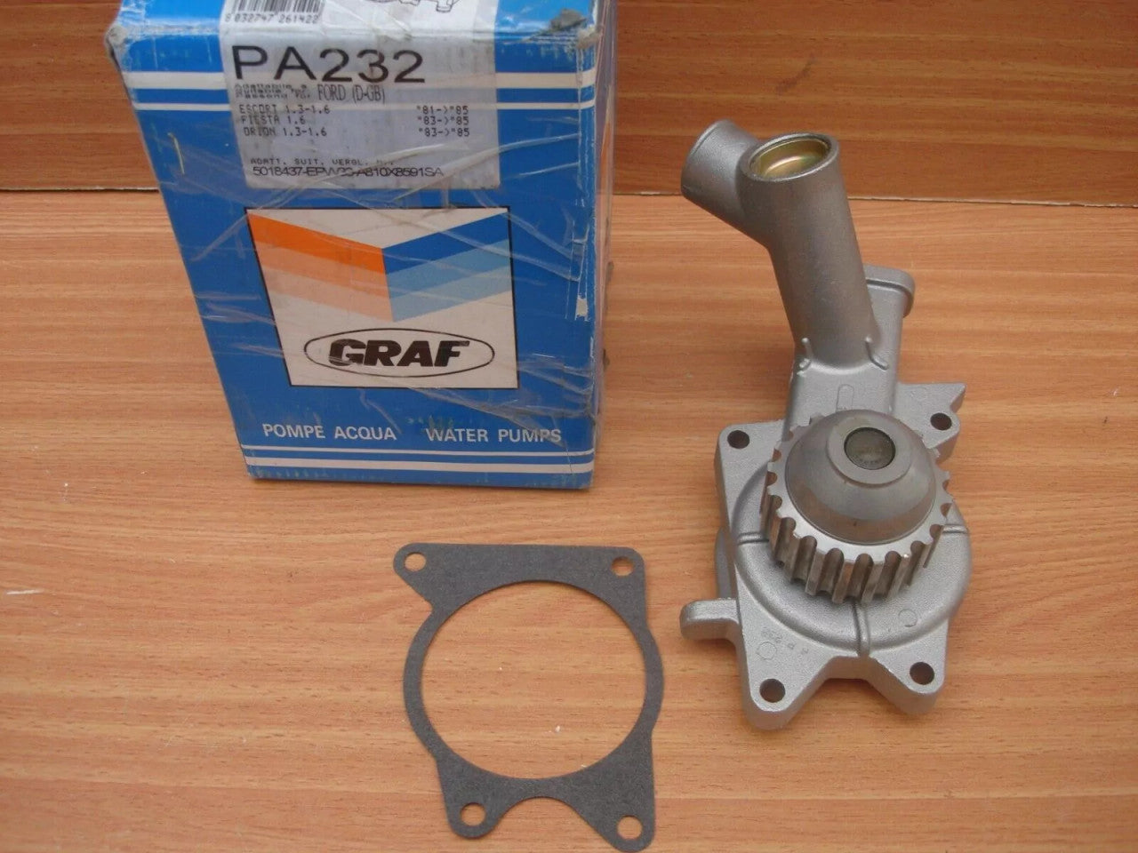Water Pump fits Ford Escort AVA GAA ALD Fiesta FBD Orion AFD 5018437 W-PA-232 View Rear