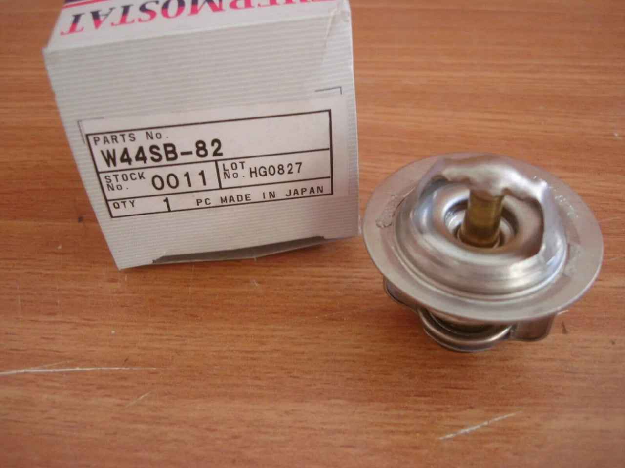 Thermostat fits Subaru Justy Domingo Rex EF10 EF12 EN07 EN05 Nissan K10 MA10T W44SB-82 View Front