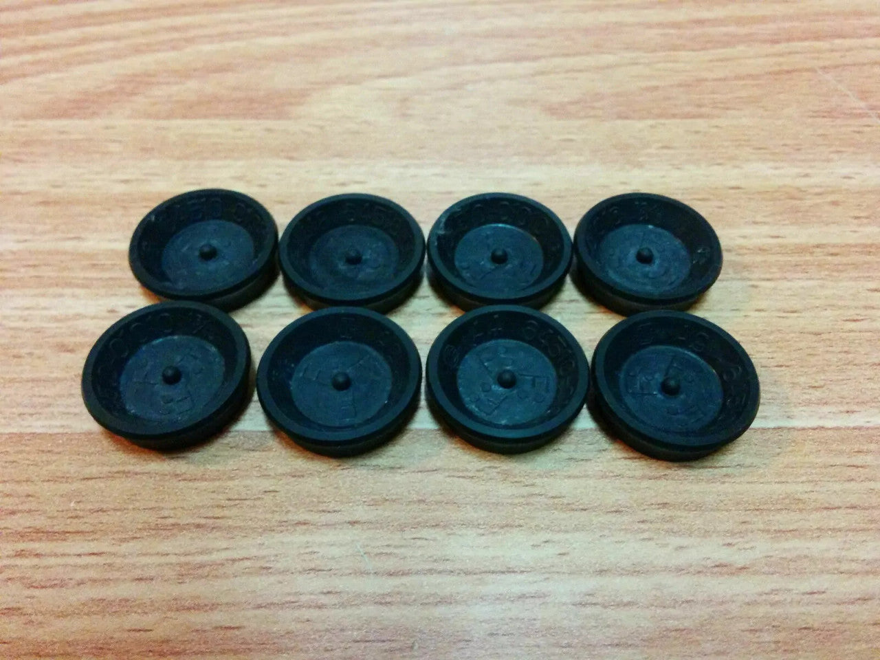 8 Pieces LOT Wheel Cylinder Cups Seals 13/16" 20.64mm NEW 13/16 WC12405 View Front