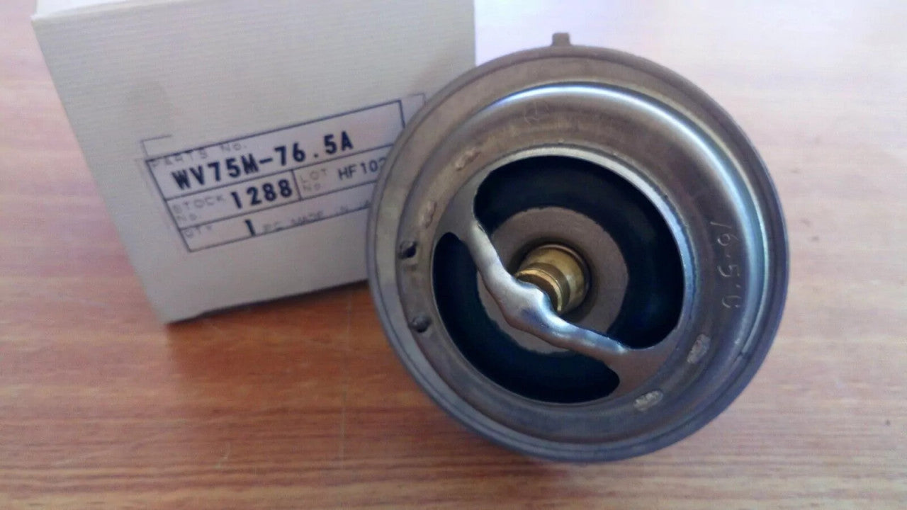 Thermostat fits Mitsubishi Canter Fuso 4D30 4D32 4D33 4D34 4D35 4D36 4DR32 WV75M-82 View Front