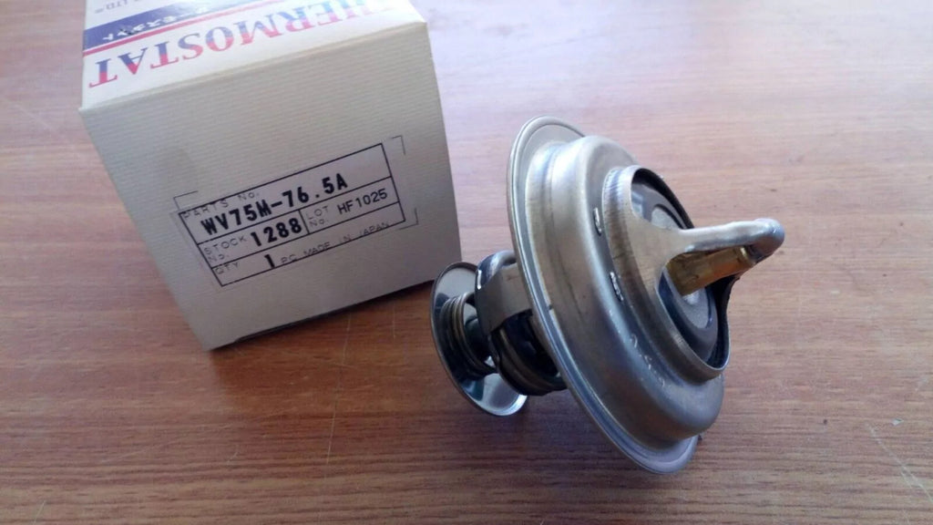 Thermostat fits Mitsubishi Canter Fuso 4D30 4D32 4D33 4D34 4D35 4D36 4DR32 WV75M-82 View Rear