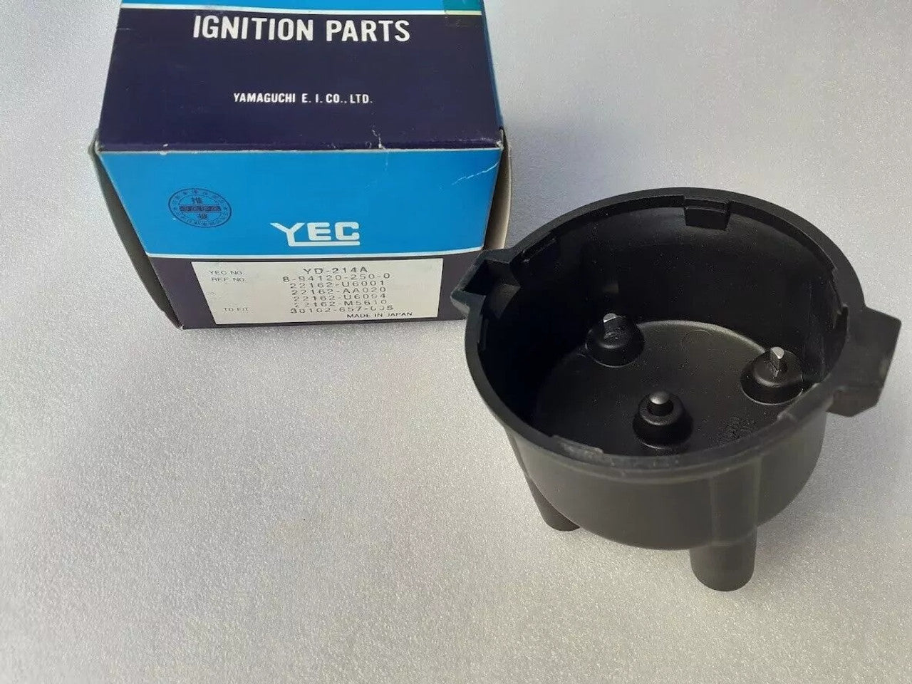 Distributor Cap fits Nissan Datsun L20B A14 Z20E E15S A15S FJ20T engines YD214 View Rear